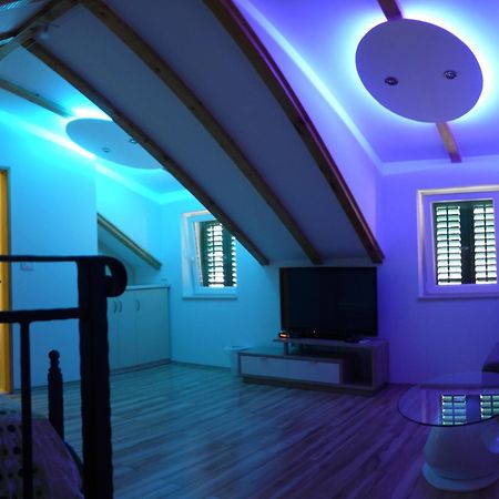 House Sandra 2 Сплит Экстерьер фото