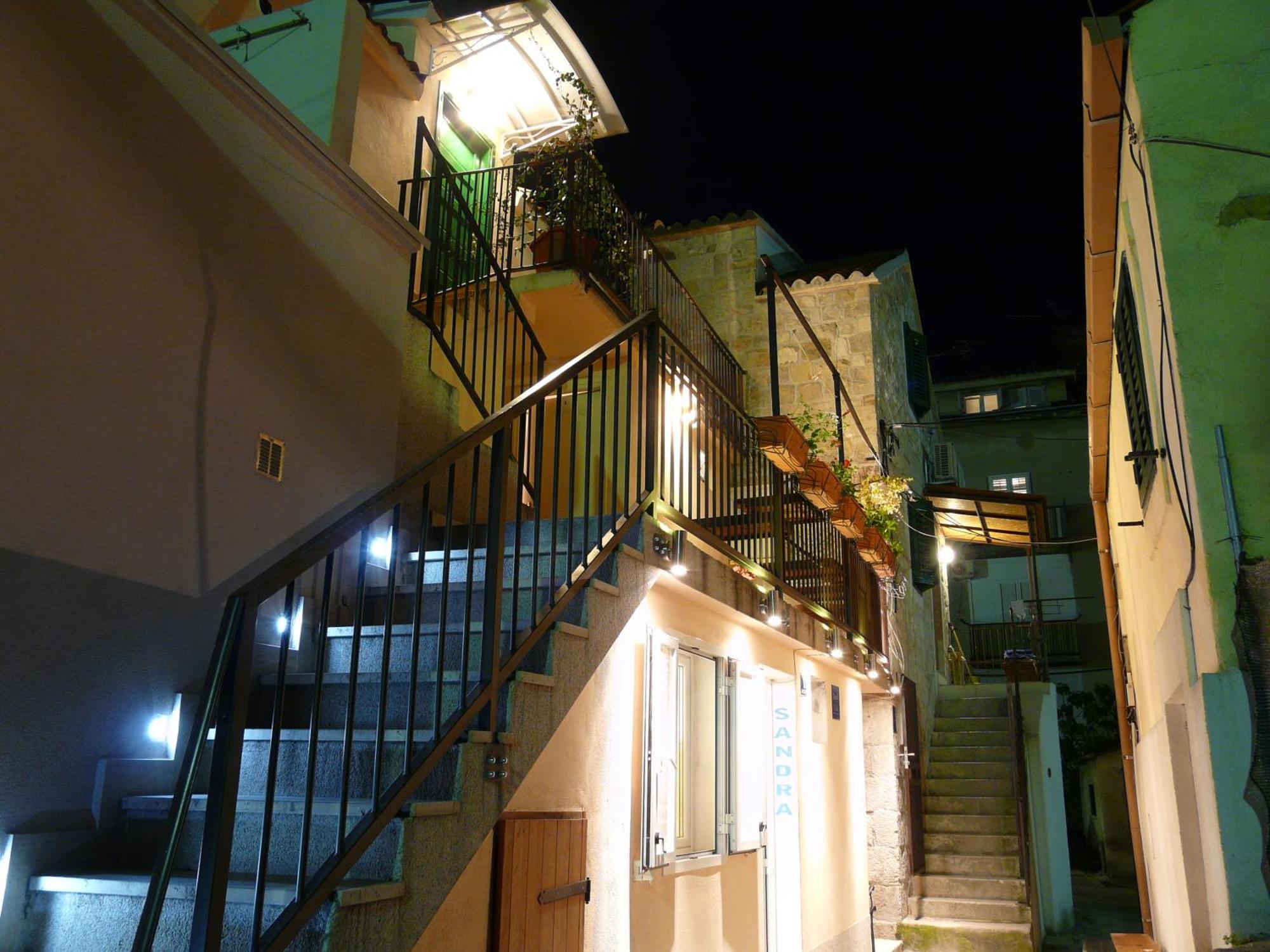 House Sandra 2 Сплит Экстерьер фото