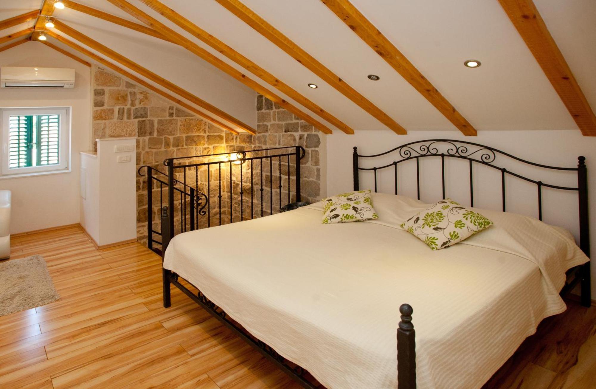 House Sandra 2 Сплит Экстерьер фото