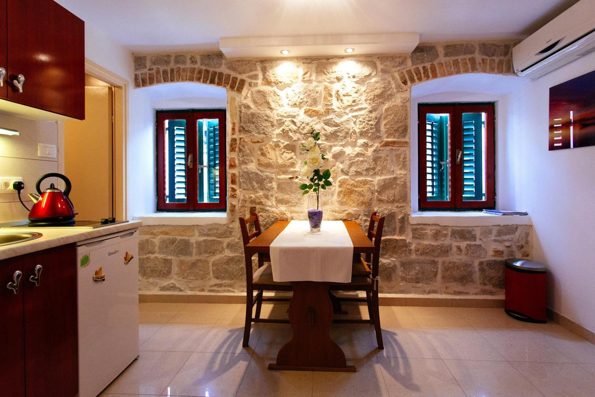 House Sandra 2 Сплит Экстерьер фото